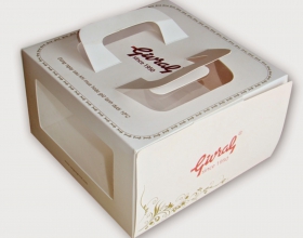 Vì sao hộp đựng bánh kem chất liệu giấy được ưa chuộng?